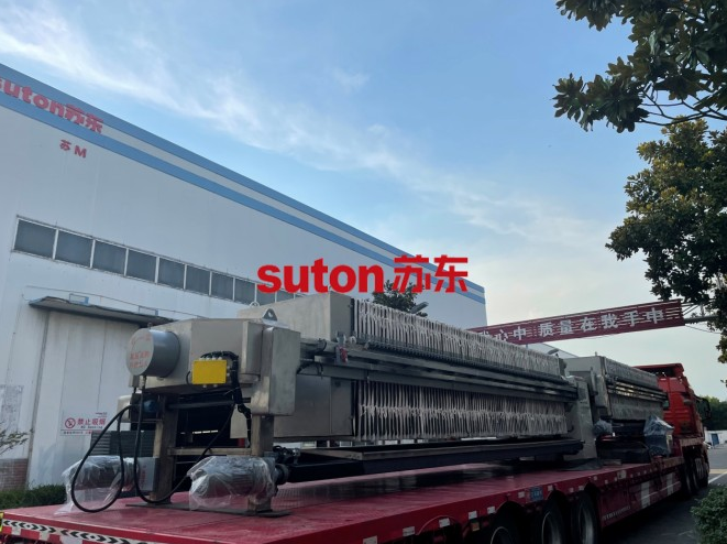 La prensa de filtro de diafragma de acero inoxidable de Sudong puede realizar la operación automática del reciclaje de aguas residuales sin operación manual